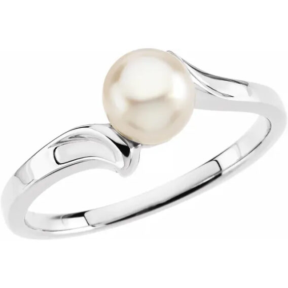 Pearl Ring, Cultured White Akoya Pearl - 60621 - Image 2